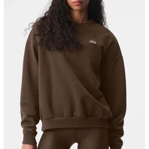 ALO Yoga Accolade Crew Neck Pullover